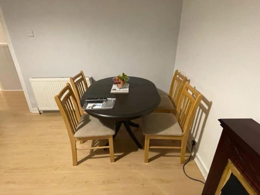 Lovely 2Br Gem Near To Wsu, City. 佩斯利 外观 照片
